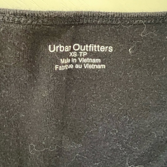 UO Long Sleeve Crop Top - Picture 3 of 3